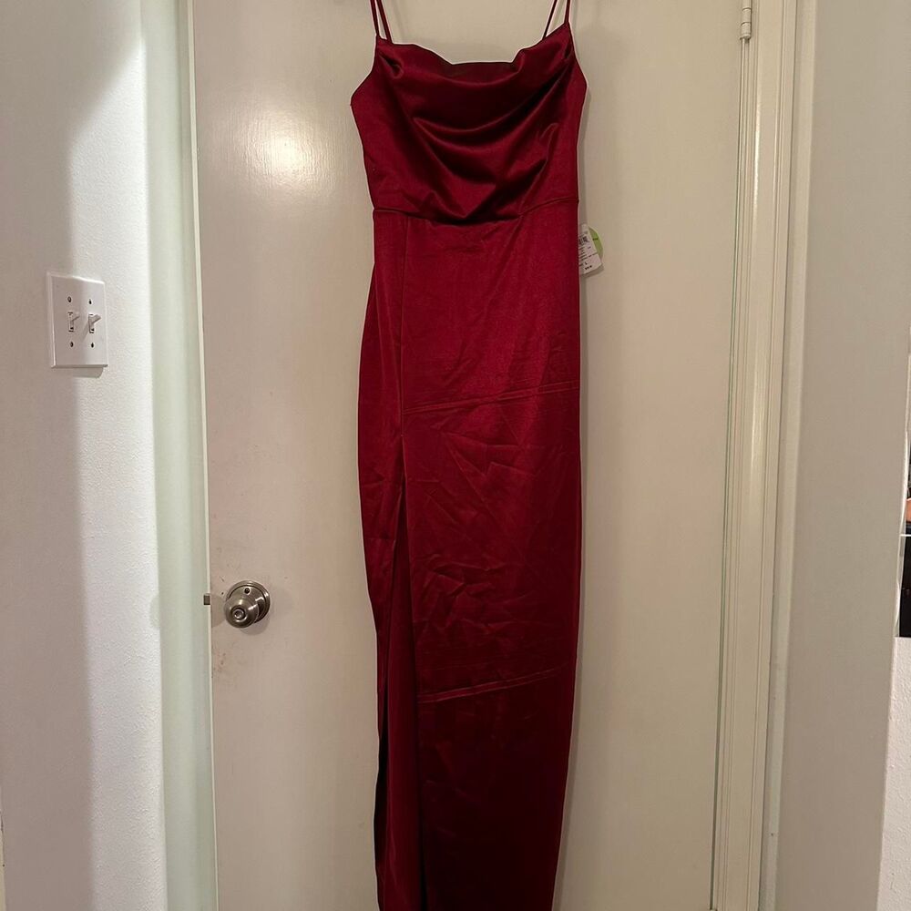 Windsor Women's Burgundy Dress